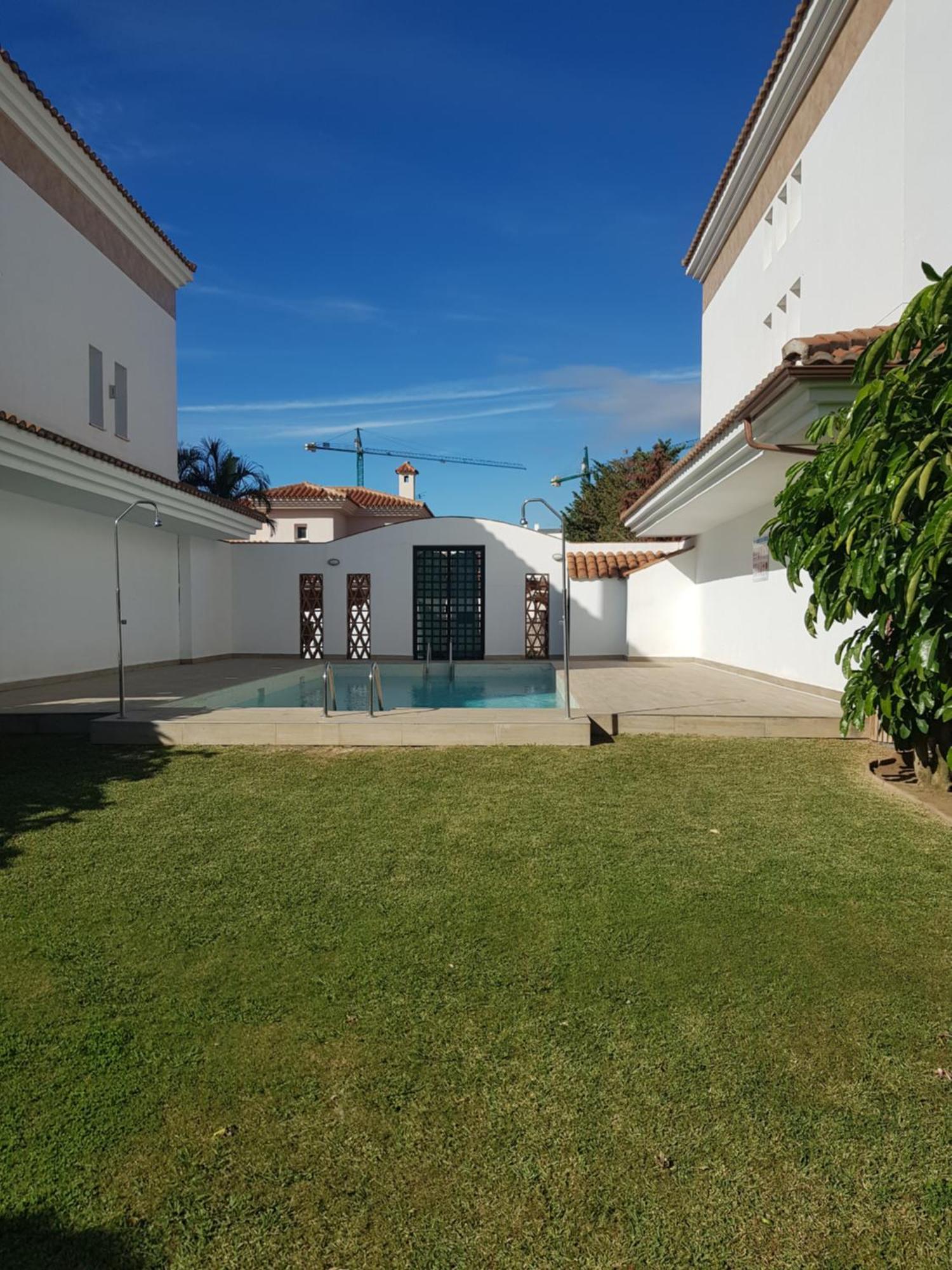 Sunny * Benalmádena